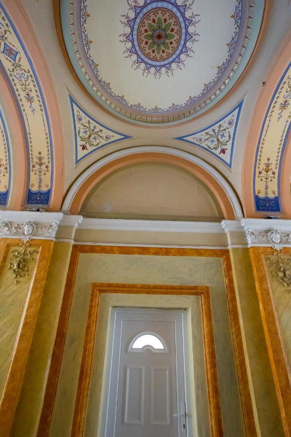Parliament Exclusive Gallery ブダペスト エクステリア 写真